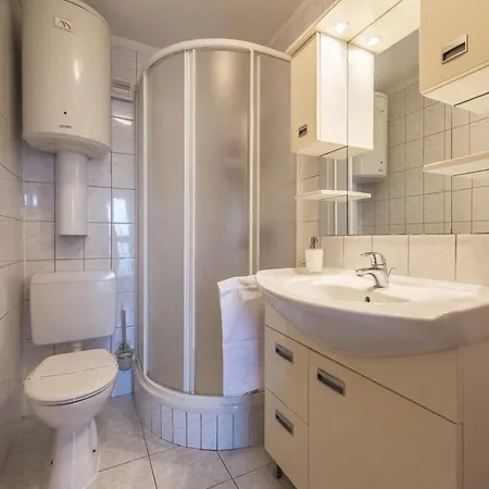 With Parking Space Mastrinka, Ciovo - 2050 特罗吉尔