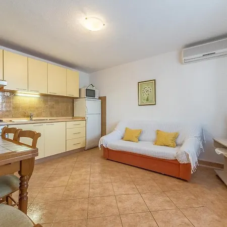 With Parking Space Mastrinka, Ciovo - 2050 公寓 特罗吉尔