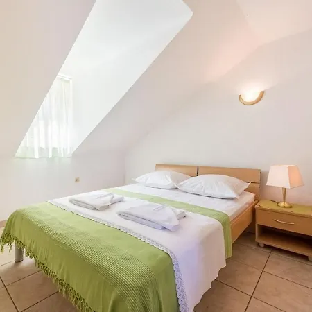 公寓 With Parking Space Mastrinka, Ciovo - 2050 特罗吉尔