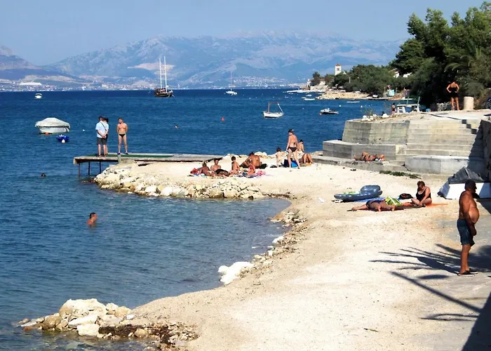 With Parking Space Mastrinka, Ciovo - 2050 شقة تروغير