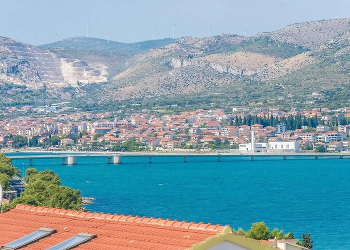 With Parking Space Mastrinka, Ciovo - 2050