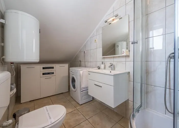 With Parking Space Mastrinka, Ciovo - 2050 شقة *