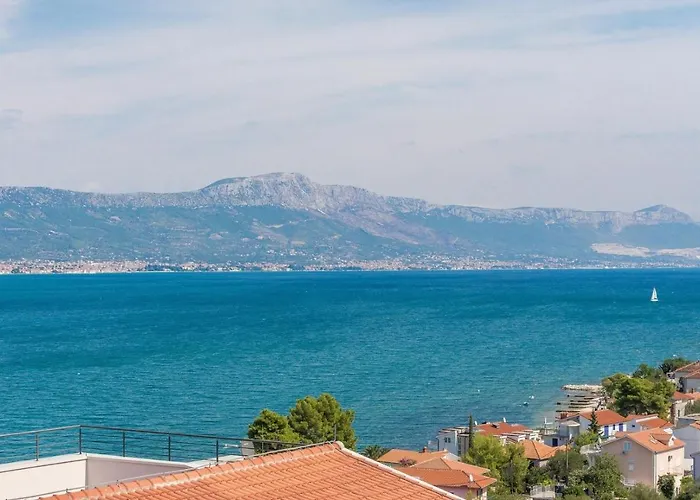 With Parking Space Mastrinka, Ciovo - 2050 شقة *