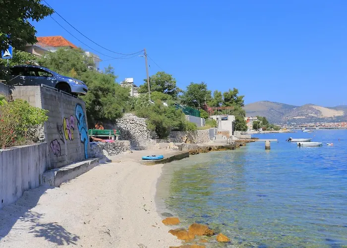 With Parking Space Mastrinka, Ciovo - 2050 *